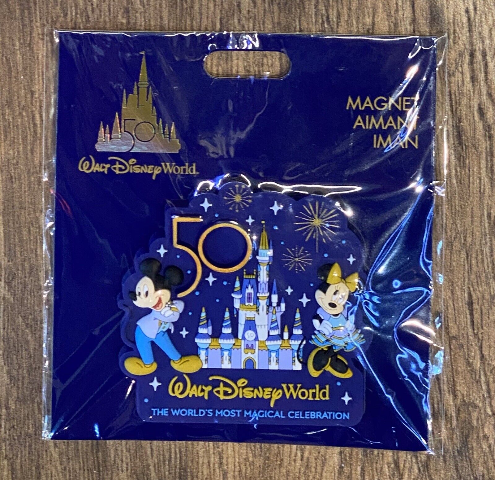 Walt Disney World 50th Anniversary Celebration Mickey Minnie Castle Magnet NEW