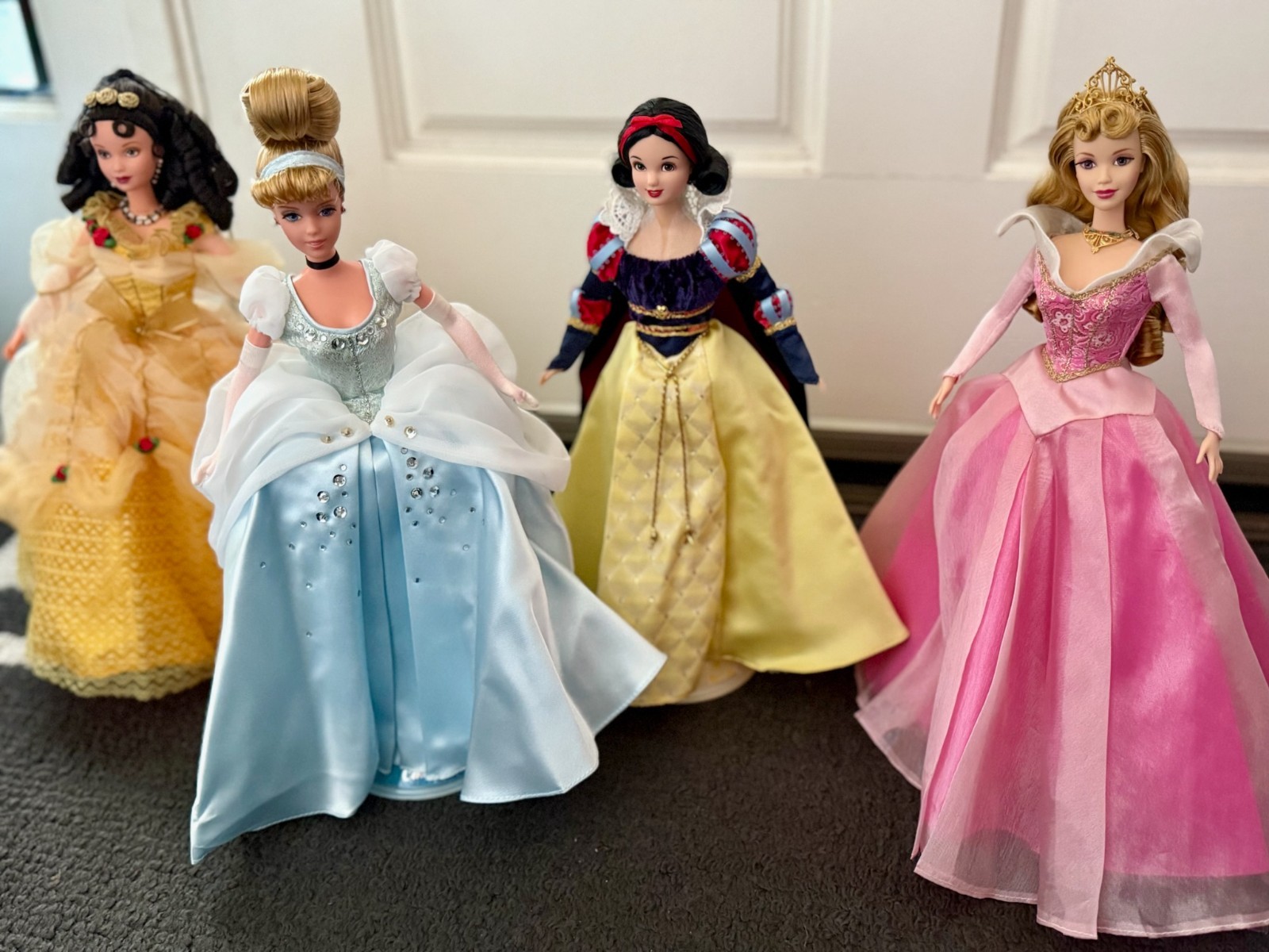 Disney Princess Mattel Doll Bundle of 4 Snow White, Cinderella, Belle ...
