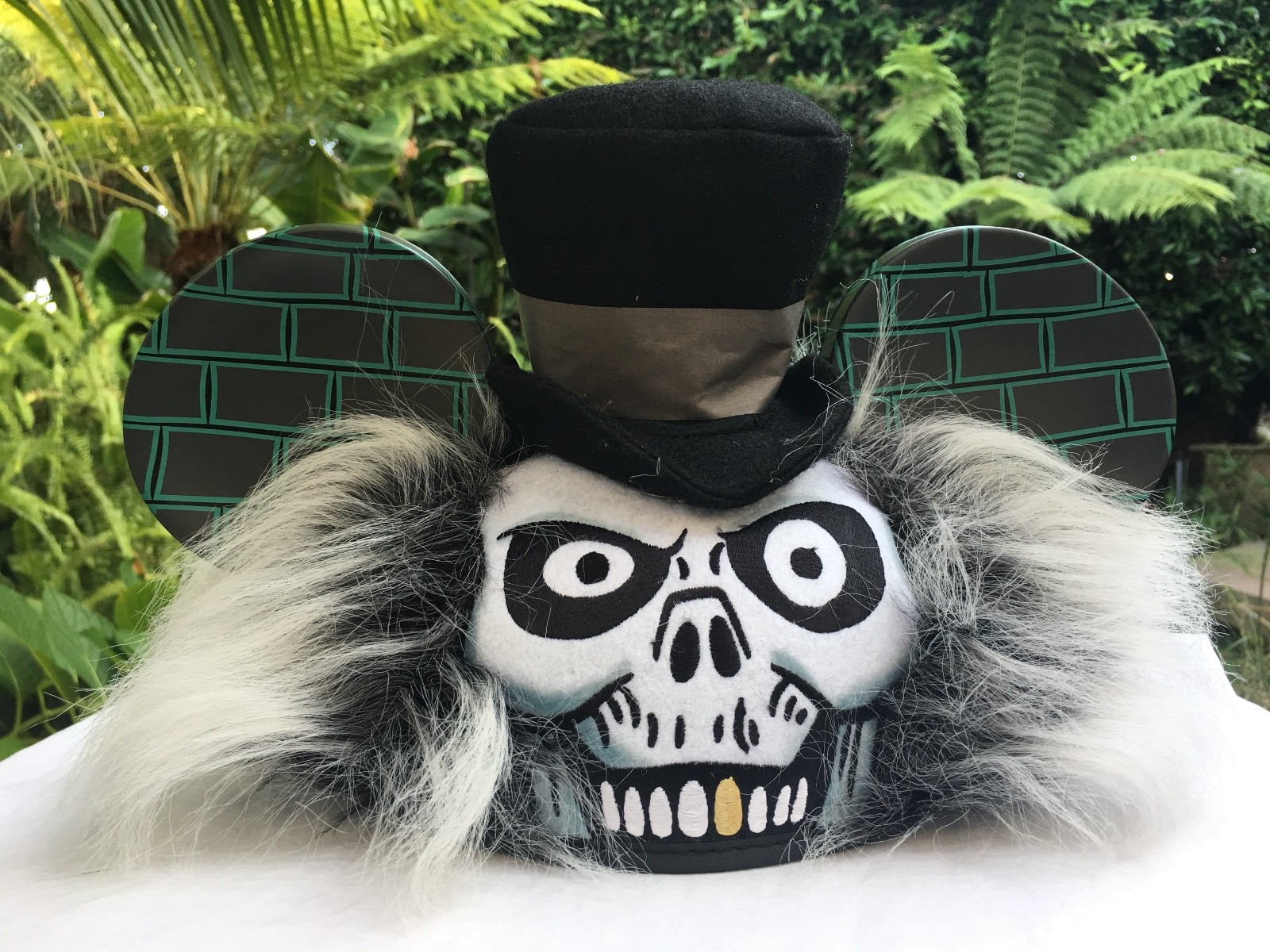 Rare Disney Haunted Mansion Black & Green Mickey Ears Hat Haunted Mansion Disney Hats (1968-Now) for sale | eBay main image 2