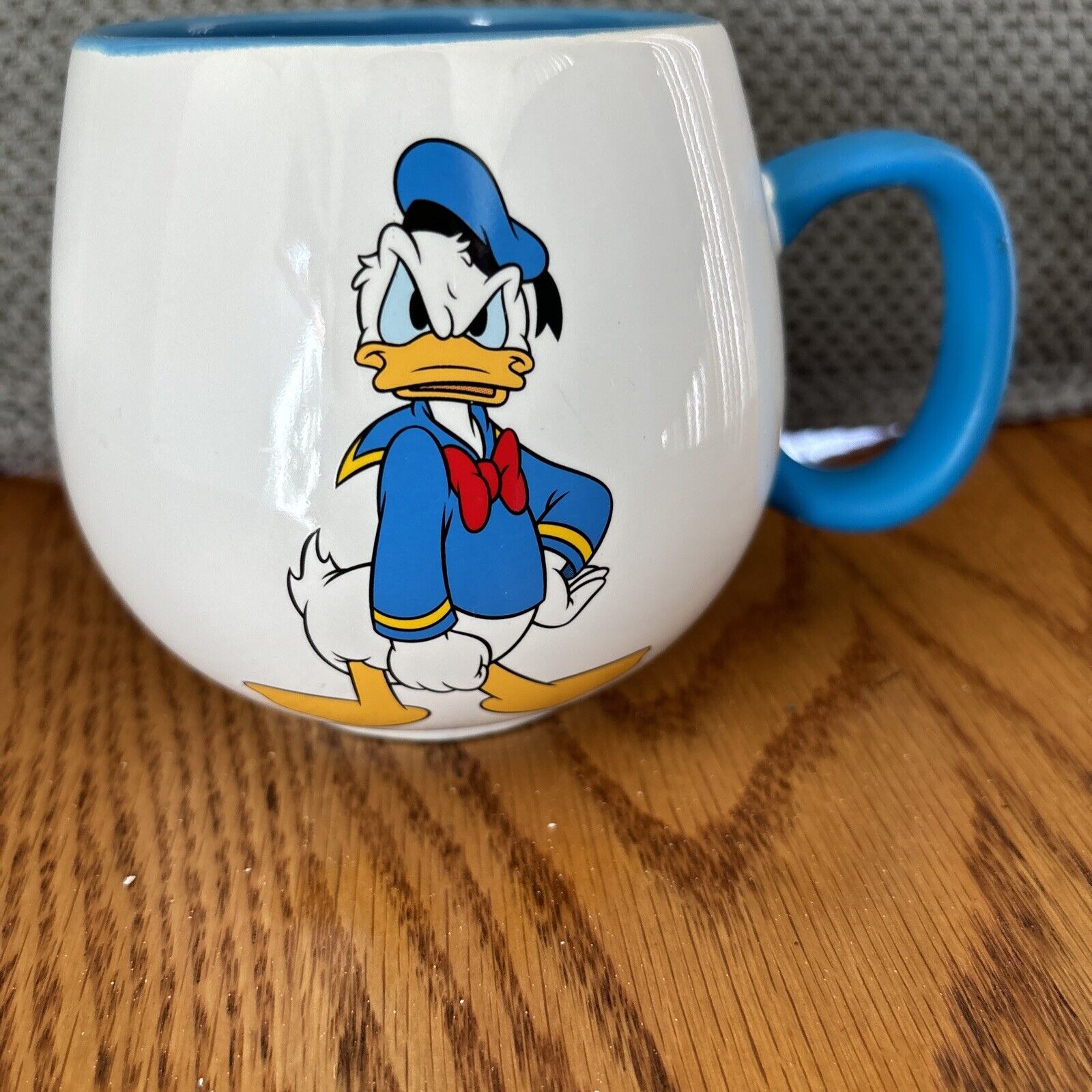 Disney Donald Duck Coffee Mug Preowned 