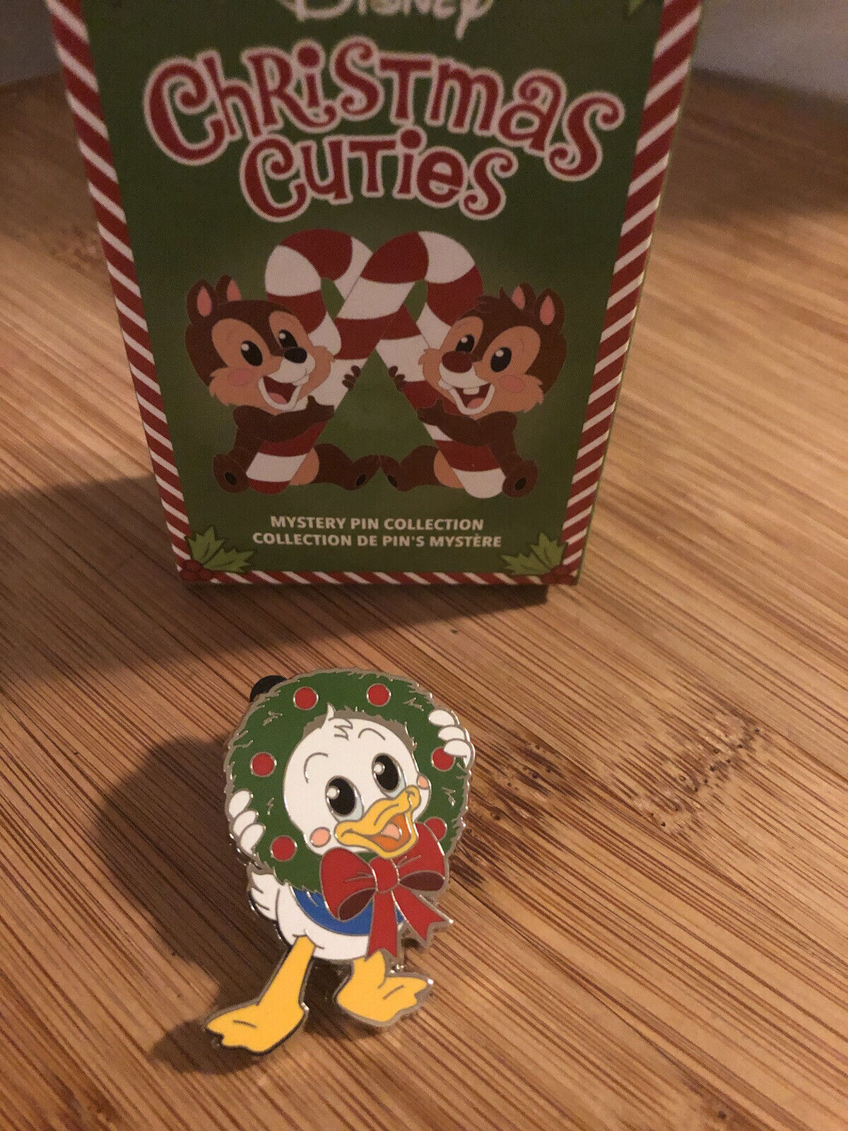 Disney 2021 Christmas Cuties Mystery Pin Collection LR - Donald Duck New