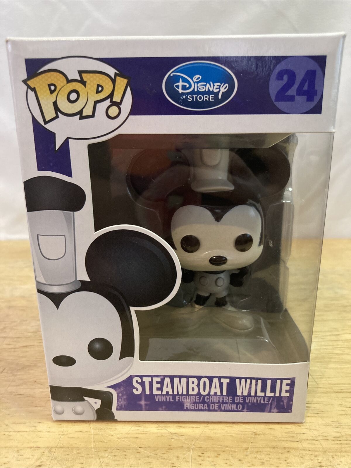 Funko Pop Steamboat Willie #24 Disney Store. Series 2 With Protective Case  Y3