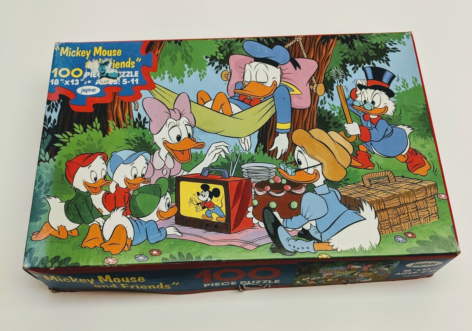 Vintage 1980s Disney Mickey Mouse and Friends 100 piece jigsaw puzzle by Jaymar