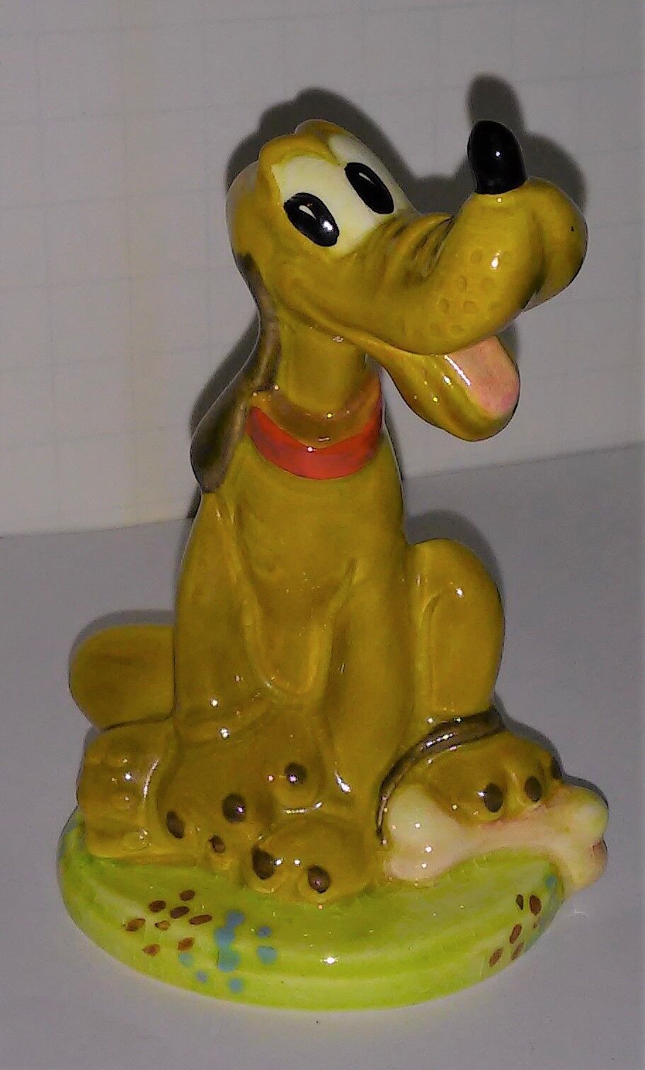 Beswick Pluto figure made in England gold signed on base Walt Disney