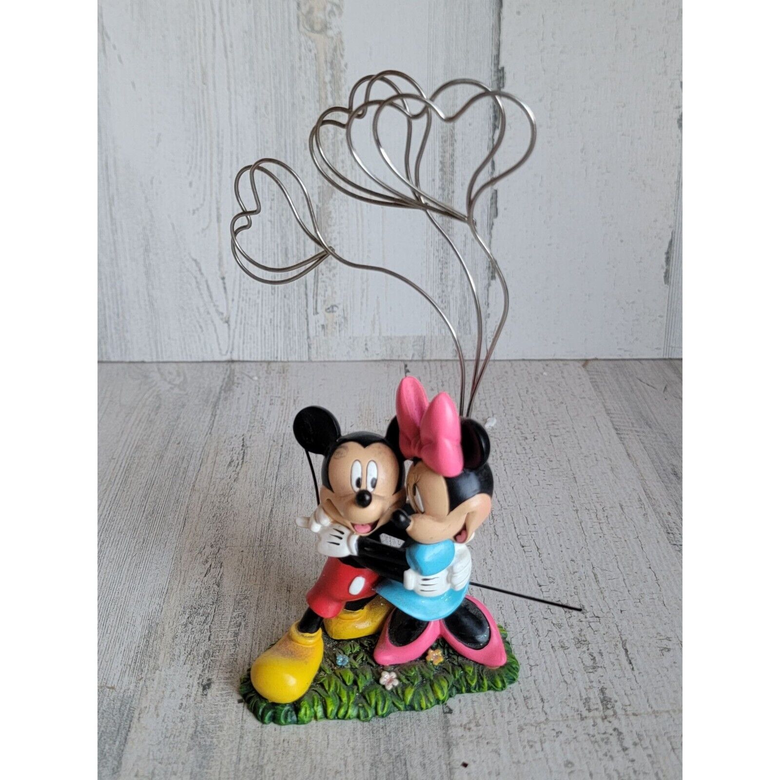 Enesco mini Mickey Mouse Heart photo holder figure