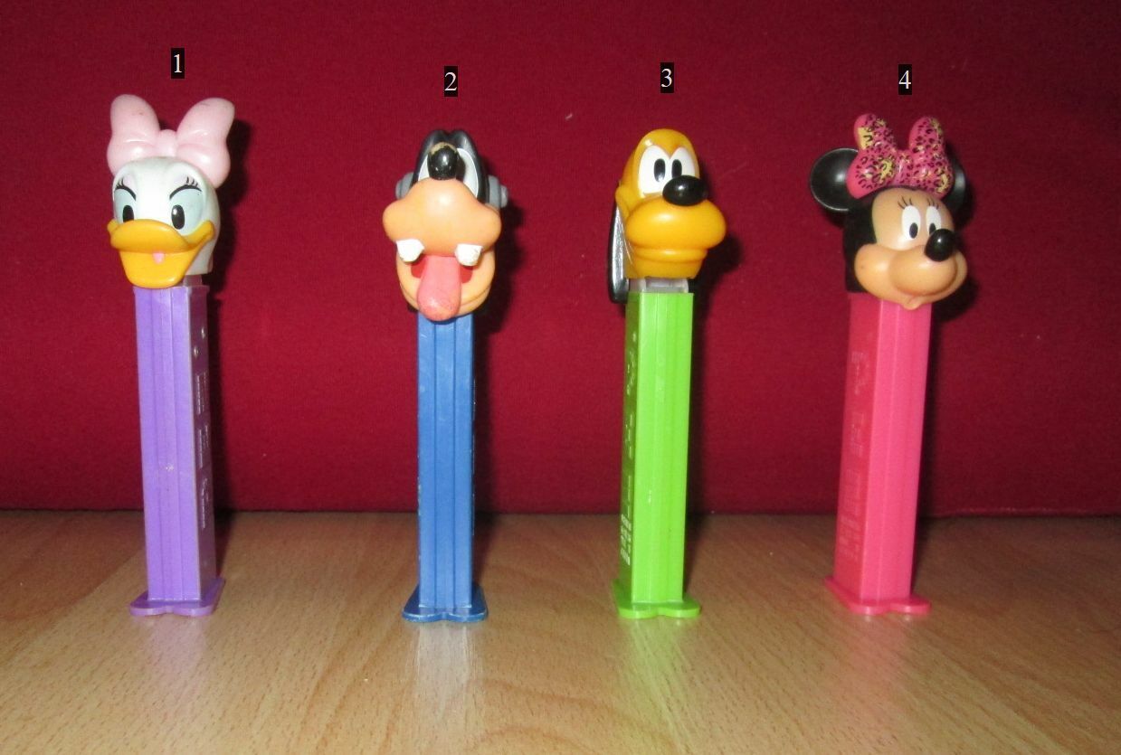 Sweet Minnie Maus Set of 4 Disney Donald Dack, Mini, Pluton & Pata 