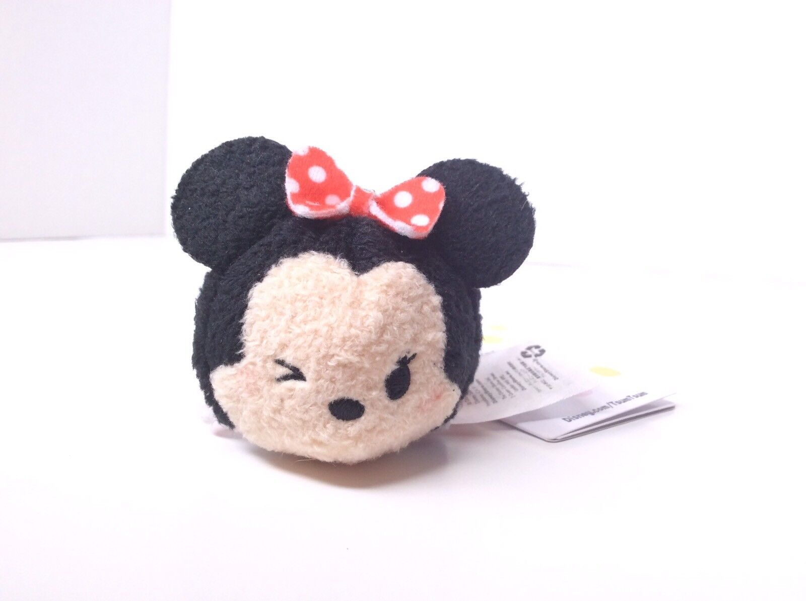 Disney Store Mini Minnie Mouse Tsum Tsum Plush Toy Expressions Winking Red White
