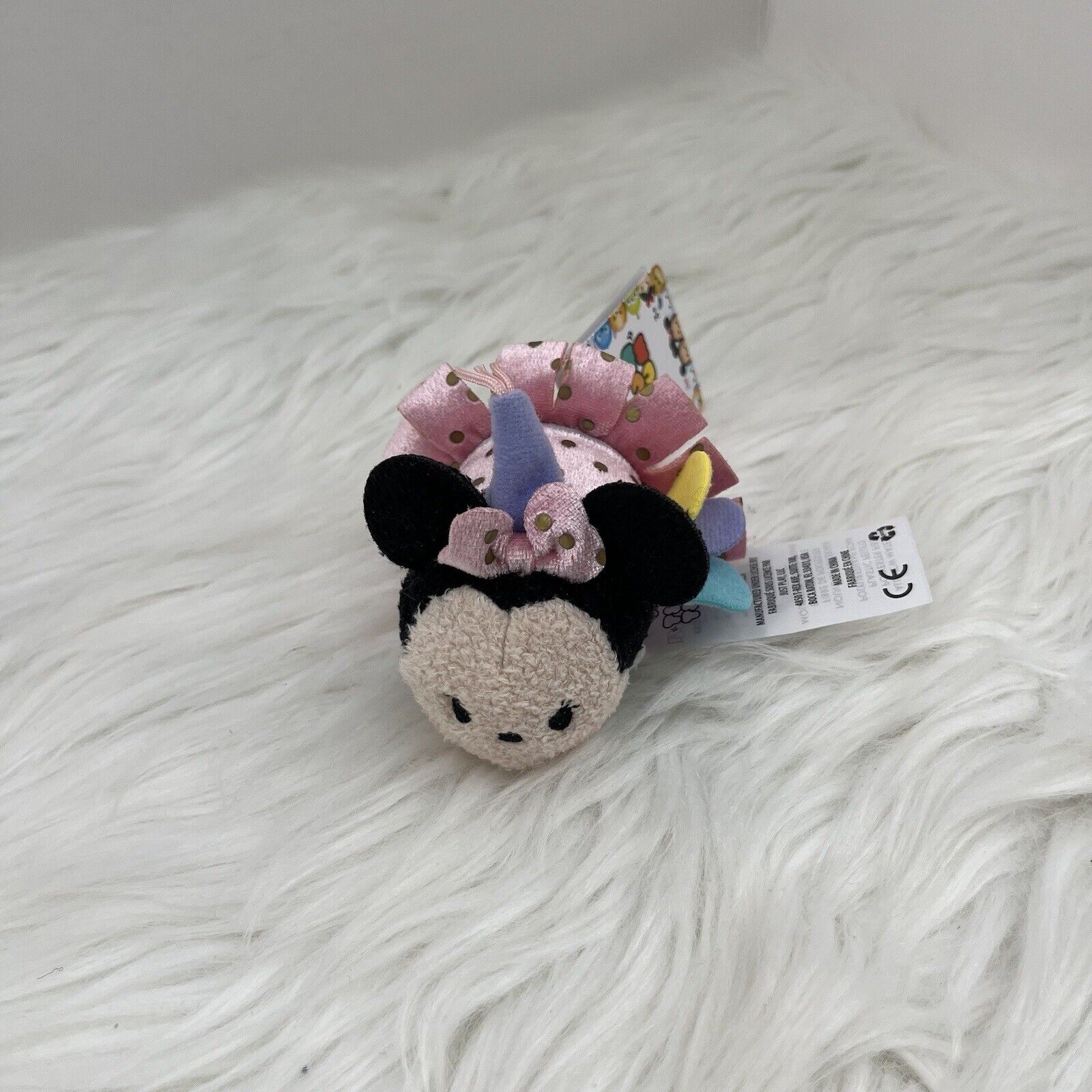 NEW Disney Tsum Tsum Birthday Minnie Mouse Mini Plush 3 1/2\