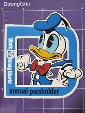 Walt Disney World passholder Magnet 2023 Donald duck picture