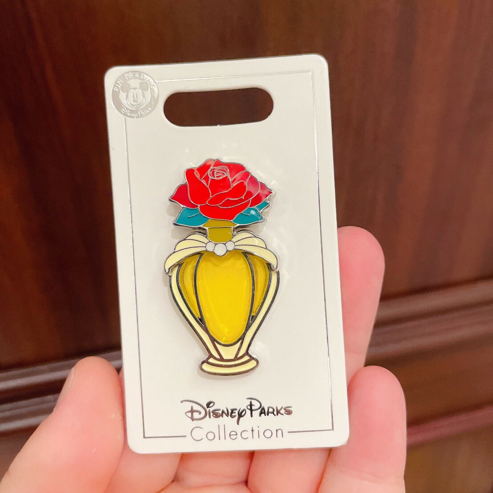 Disney pin princess perfume bottle Belle Snow white Rapunzel Jasmine