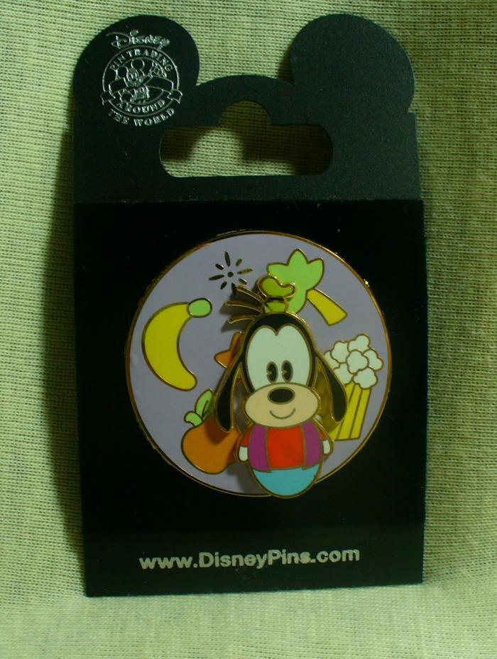 Disney Cuties Tumbler Collection Goofy Pin