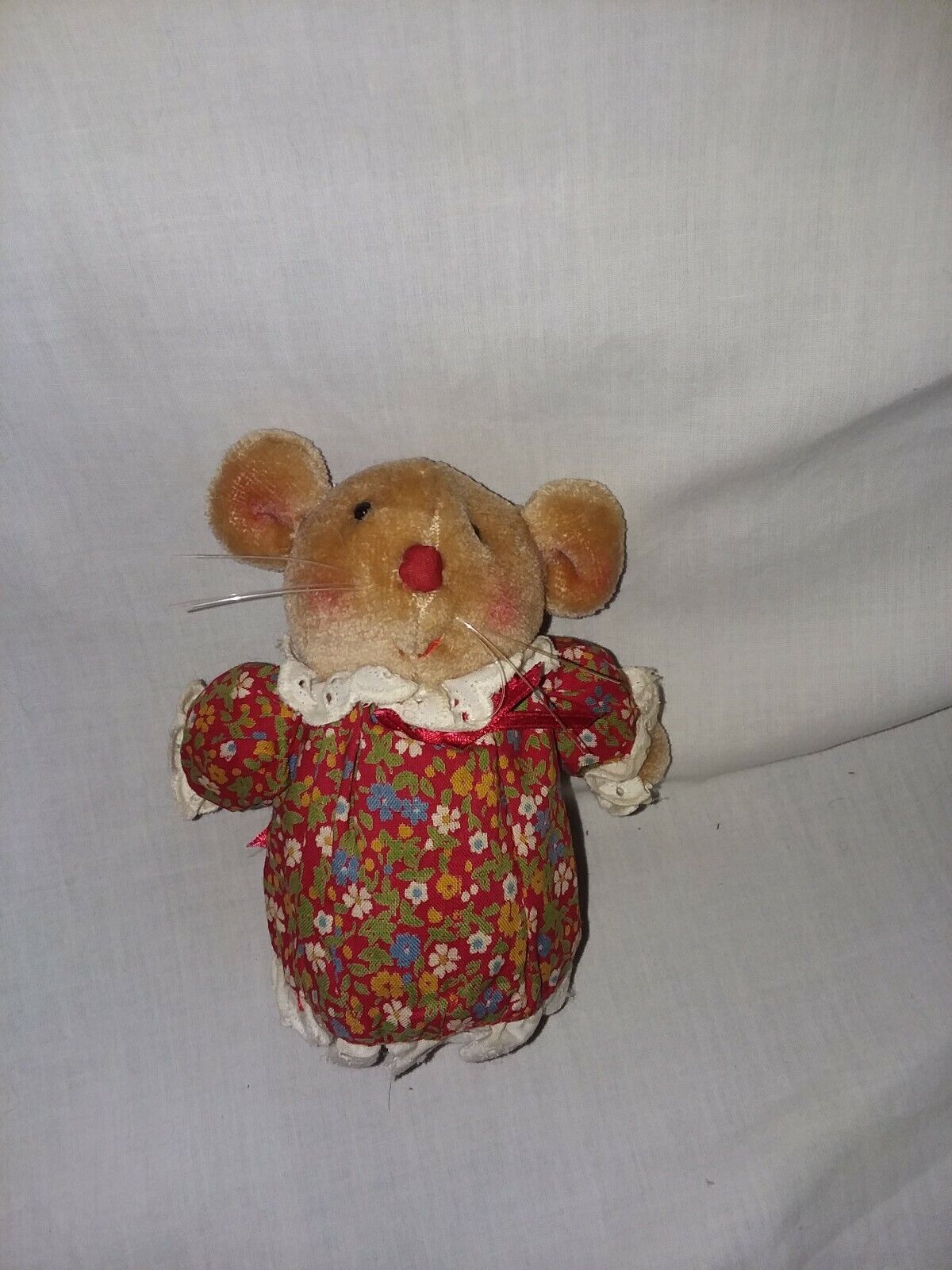 Vtg Avon Mouse Country Calico Red Floral Plush Eyelet Trim Soft Brown Mini Toy 