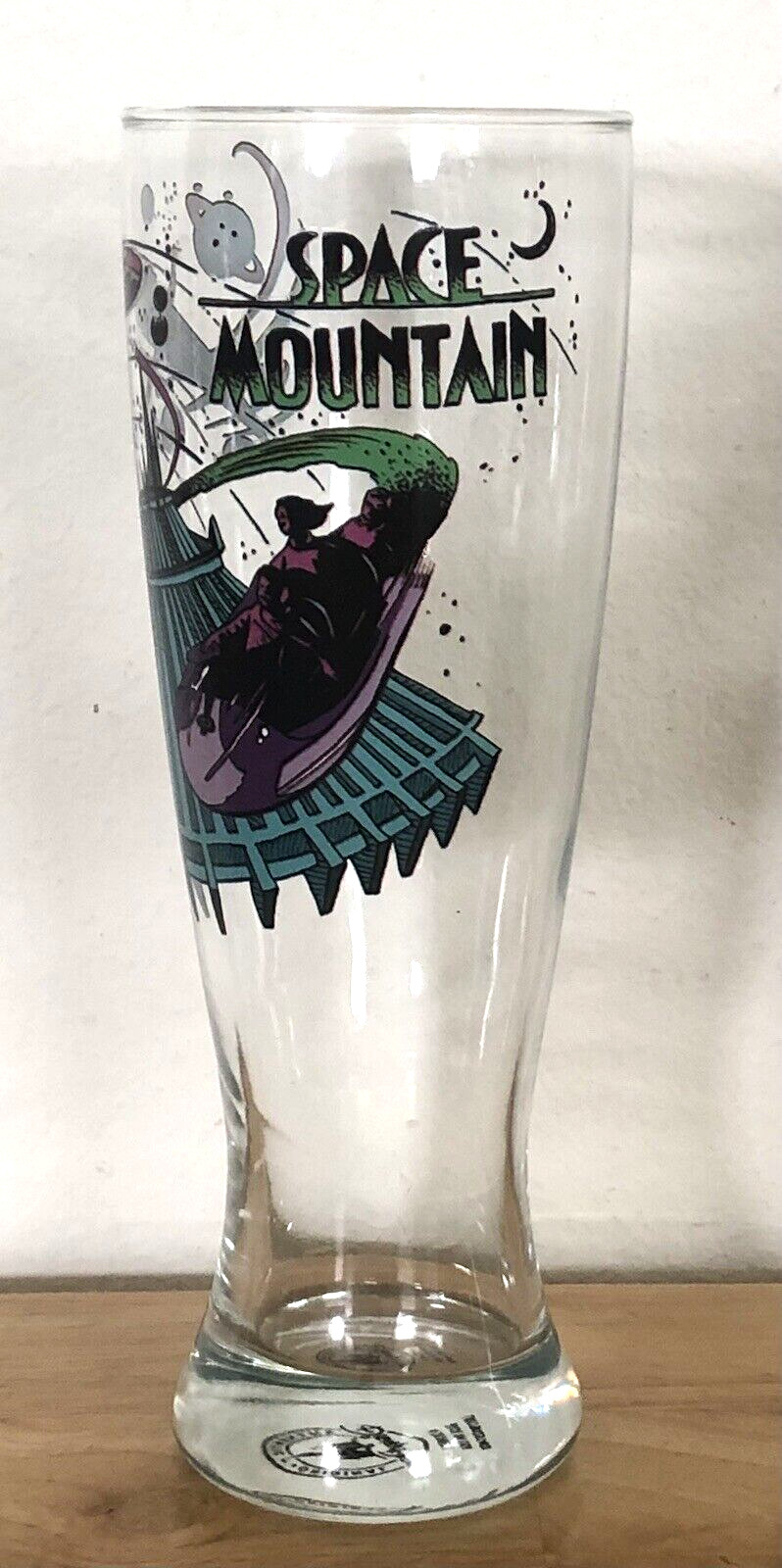 VINTAGE RARE HTF DISNEY PARKS SPACE MOUNTAIN PILSNER VOYAGER POSTER GLASS USA VINTAGE RARE HTF DISNEY PARKS SPACE MOUNTAIN PILSNER VOYAGER POSTER GLASS USA