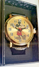 Disney Mickey Mouse large faced watch picture