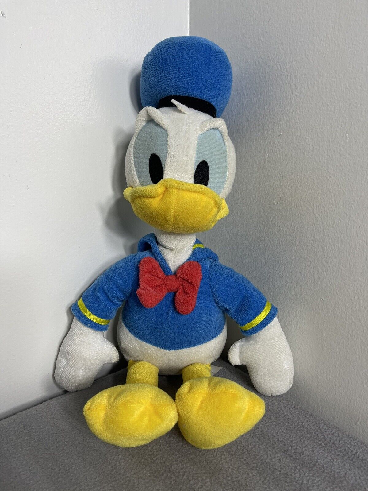EUC Donald Duck Plush Disney Store Toy Doll Stuffed Animal 17