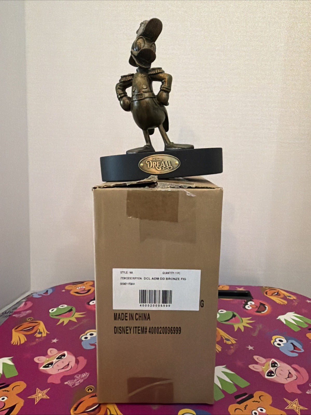 DISNEY Cruise Line The Dream Admiral Donald Duck Bronze Color Figurine DISNEY Cruise Line The Dream Admiral Donald Duck Bronze Color Figurine