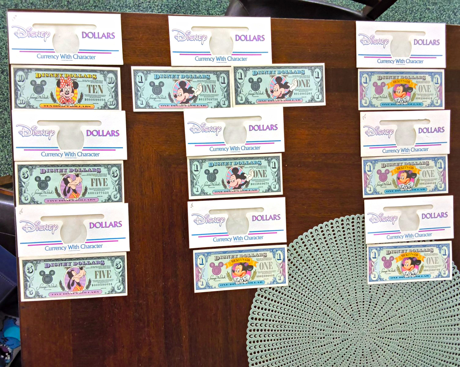 Walt Disney Dollars Currency Notes Collectors Bundle Walt Disney Dollars Currency Notes Collectors Bundle