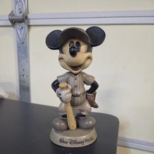 Walt Disney World Mickey Mouse Baseball Player Figurine picture