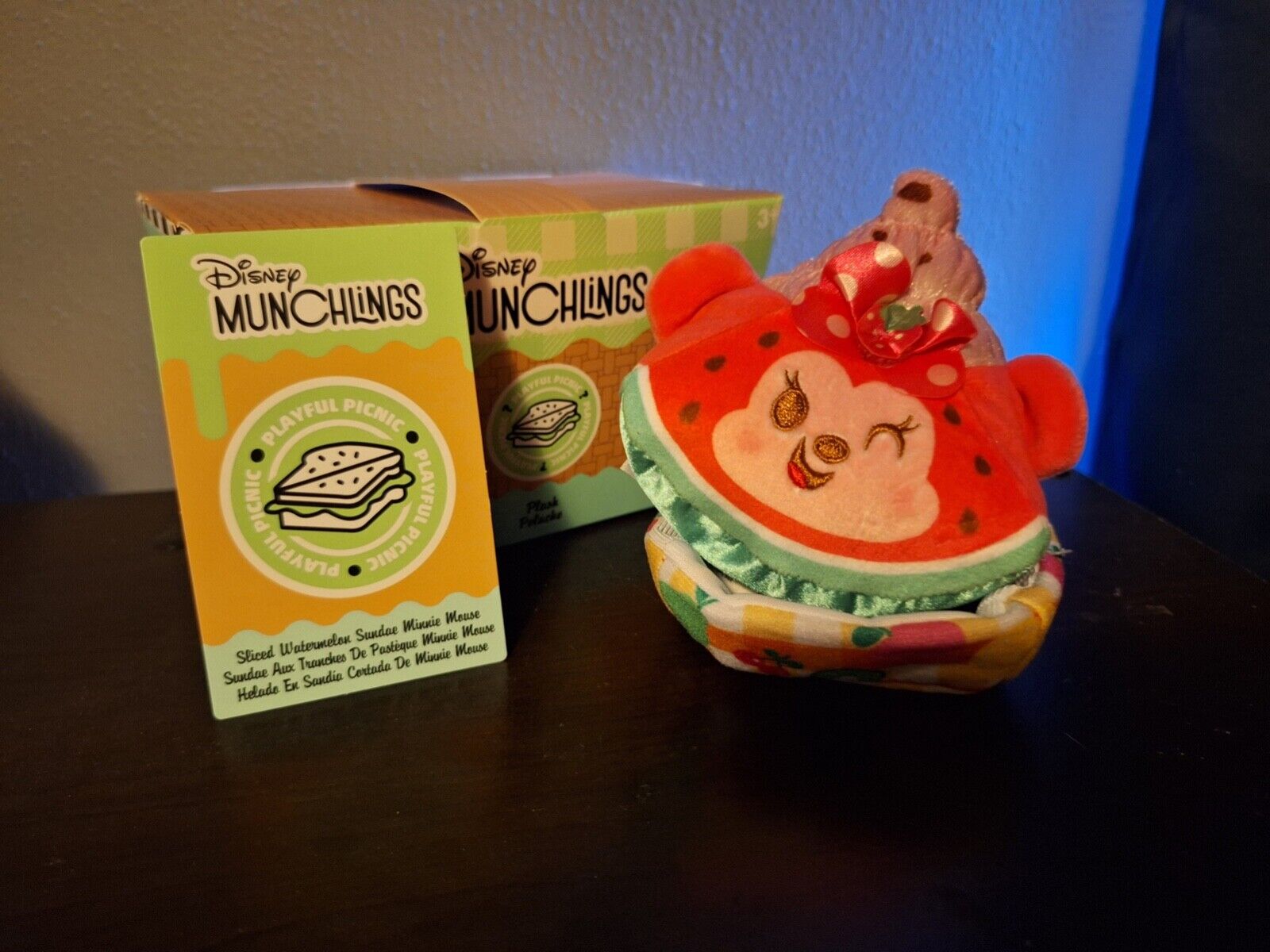 Disney Munchlings Playful Picnic Mini Mouse