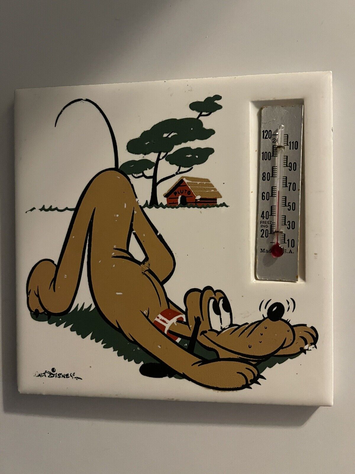 Pluto  Vintage Walt Disney Designed Thermometer Plaque Item No. 1832 Works