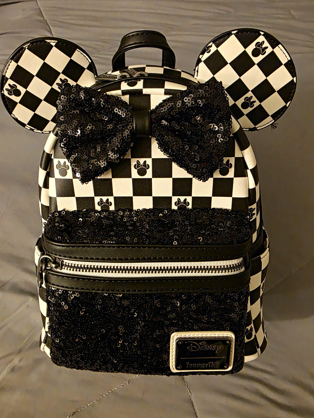 Loungefly Disney Minnie Mouse Mini Backpack Black/White Checker Sequin w/ Bow Loungefly Disney Minnie Mouse Mini Backpack Black/White Checker Sequin w/ Bow