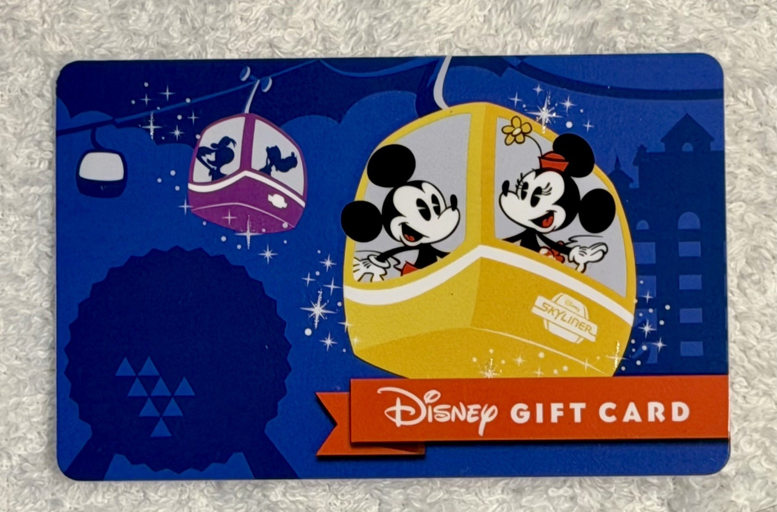 WALT DISNEY gift card. Mickey & Minnie on the Skyline Sky-liner WALT DISNEY gift card. Mickey & Minnie on the Skyline Sky-liner