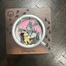 Disney 2026 Daring Detectives Mickey Mouse LE 4000 Mini Jumbo Pin picture