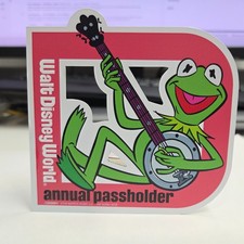 *Aftermarket* Walt Disney Kermit The Frog Annual Passholder Magnet *Aftermarket* picture