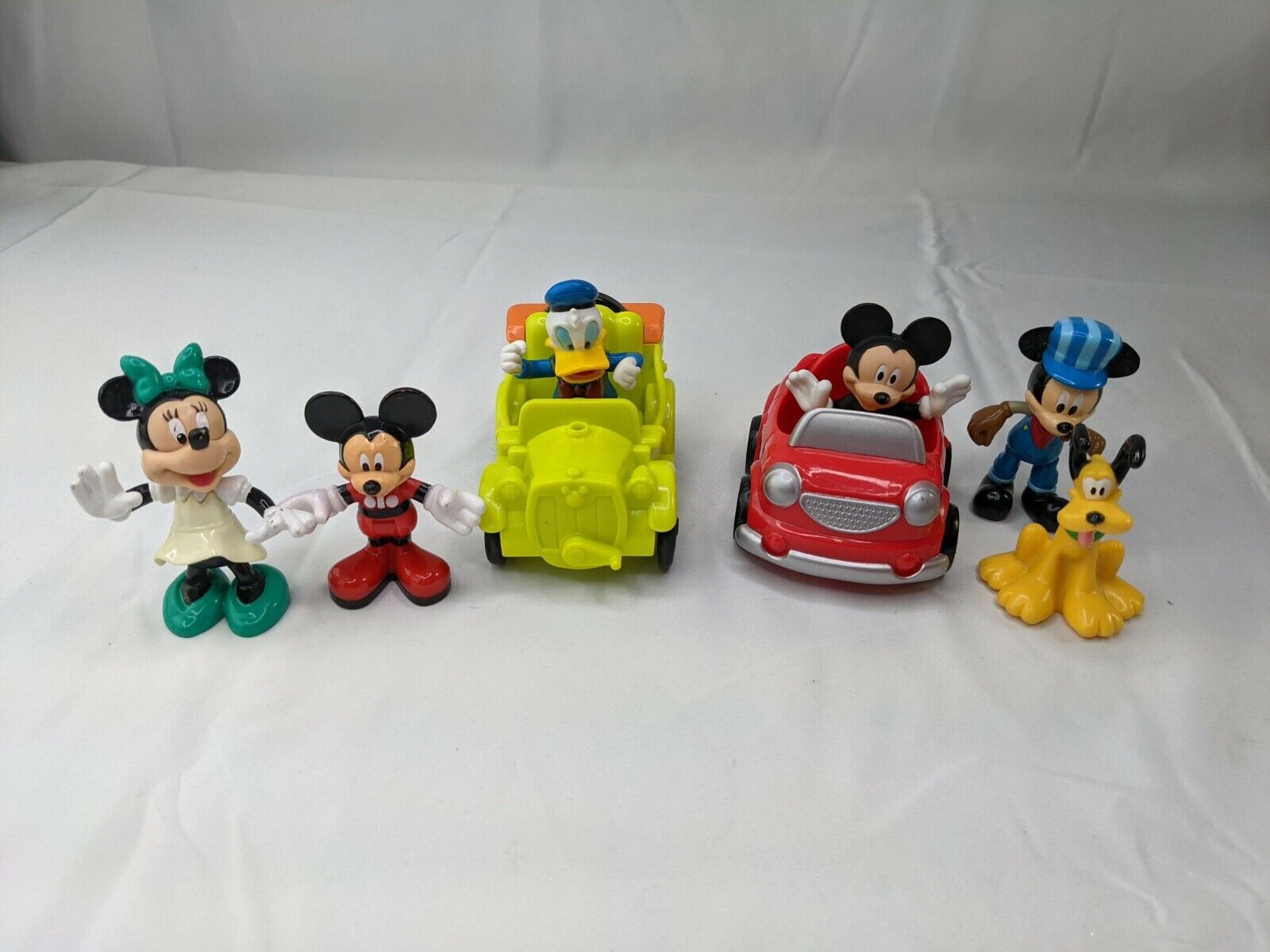 Disney Bendable Mickey Minnie Mouse Donald Duck Figures and Vehicles Lot