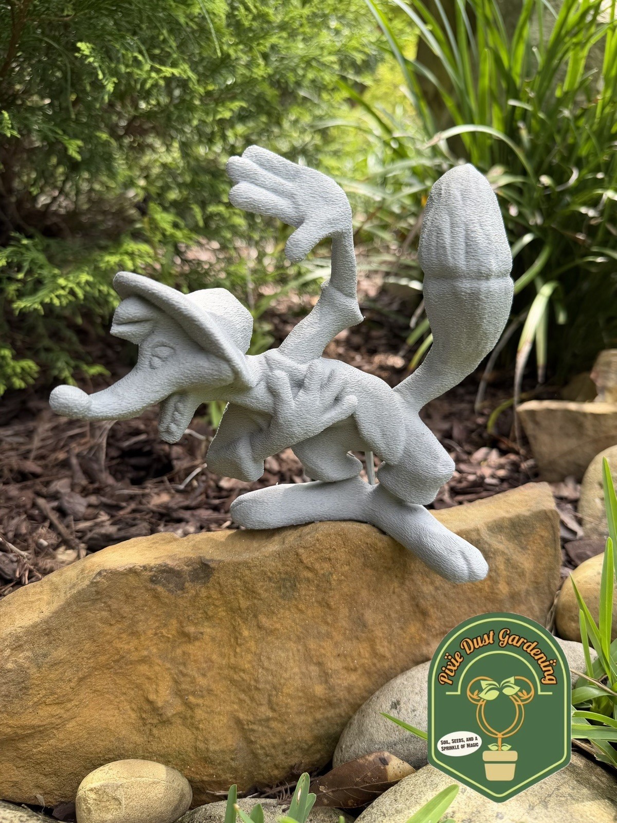 Disney Brer Fox Splash mountain Garden Statue -Flower Ride Prop Decor Gift Disney Brer Fox Splash mountain Garden Statue -Flower Ride Prop Decor Gift