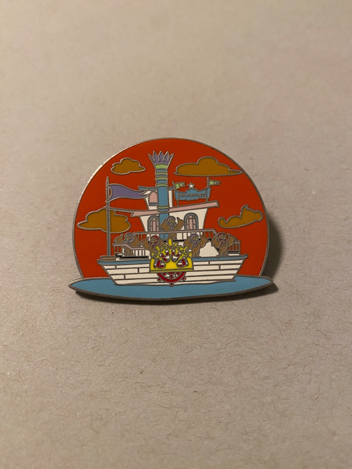 Splash Mountain Reveal/Conceal Mystery Collection - The Zip-A-Dee Lady Steamboat Splash Mountain Reveal/Conceal Mystery Collection - The Zip-A-Dee Lady Steamboat