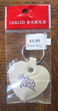 New CEDAR POINT & SNOOPY HEART KEYCHAIN Amusement park roller coaster ride picture