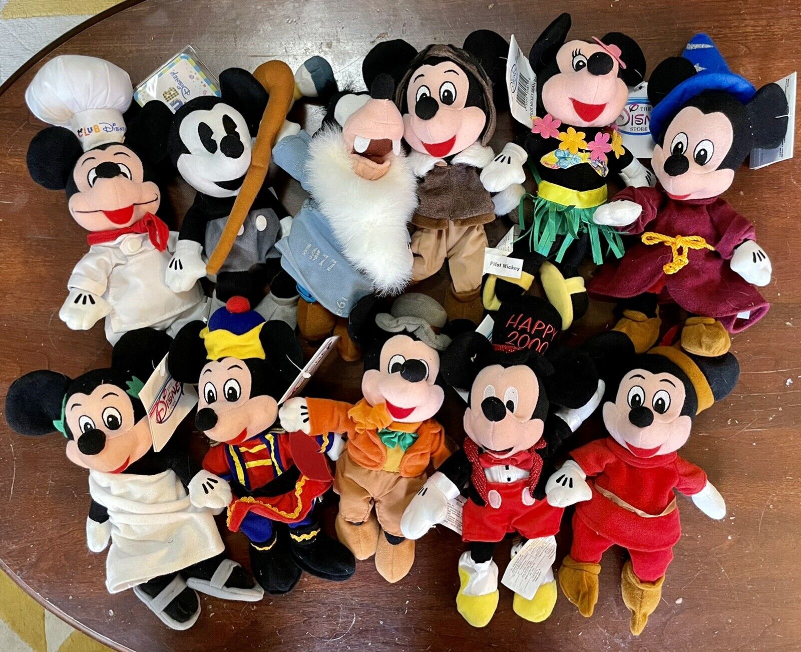 Disney Mickey Mouse bean bag plush: 11 toys, Mickey Goofy Minnie