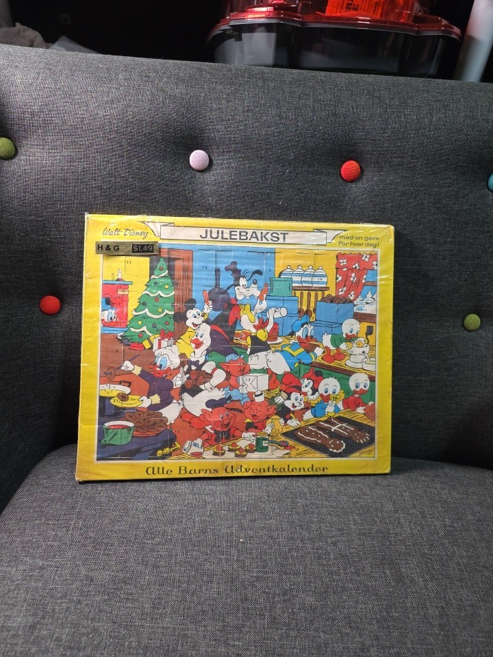 Vintage 1971 Walt Disney Julebakst Advent Calendar Donald Duck Mickey Norway... Vintage 1971 Walt Disney Julebakst Advent Calendar Donald Duck Mickey Norway...