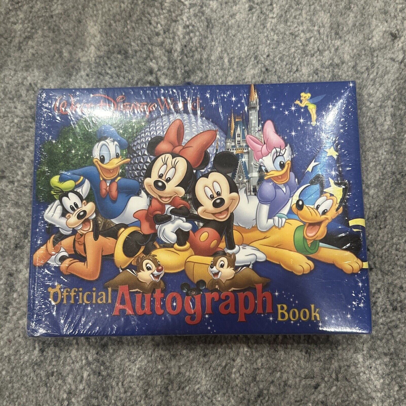 Walt Disney World Official Autograph Book  Mickey Minnie Donald Goofy Sealed