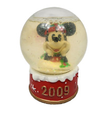 Disney  Skating Mickey Mouse Mini Christmas Snow globe Snow Globe 2009 picture