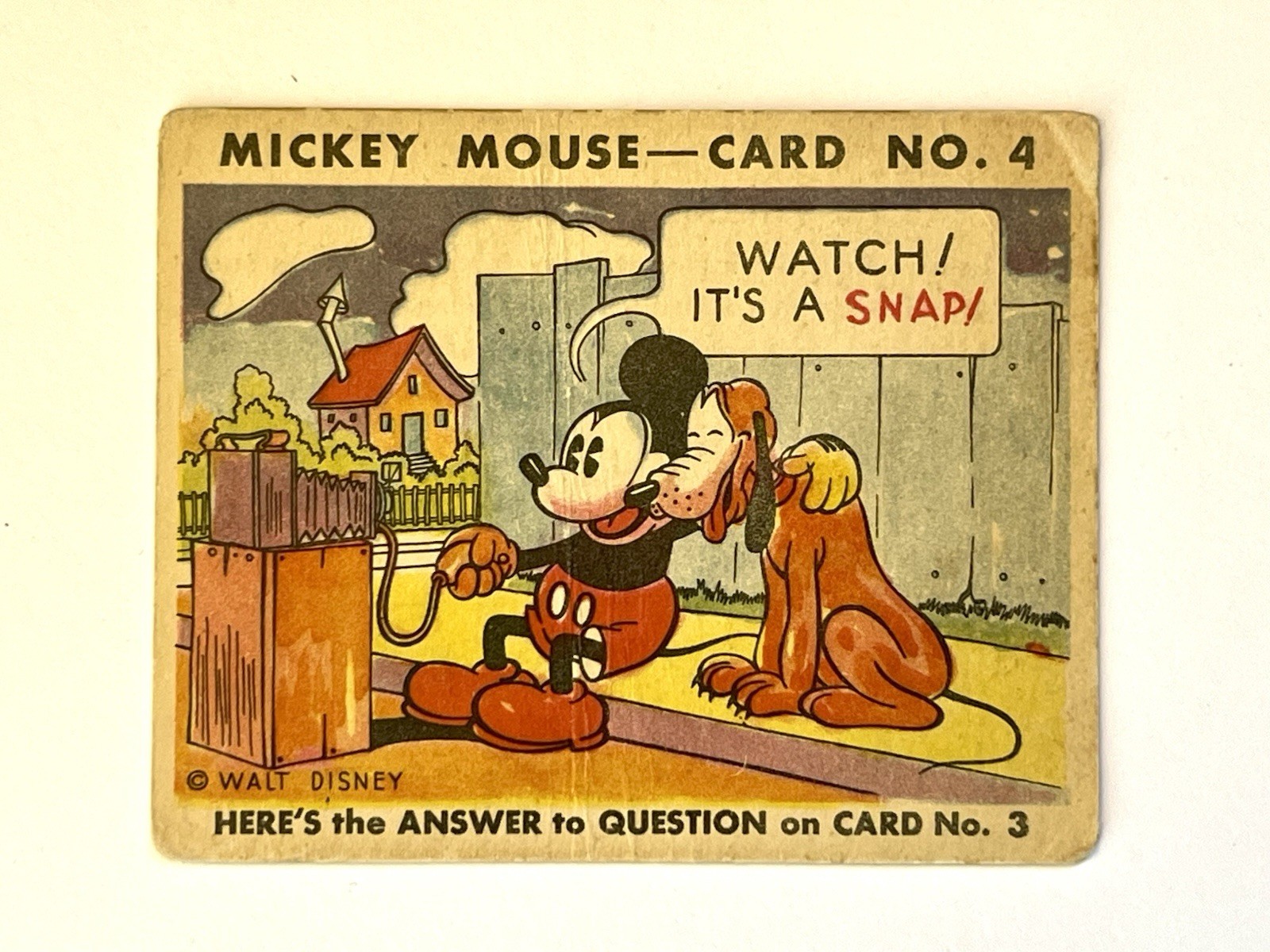1935 Mickey Mouse Gum Card R89 - TYPE 2 - #4 - RARE - It’s A Snap 1935 Mickey Mouse Gum Card R89 - TYPE 2 - #4 - RARE - It’s A Snap