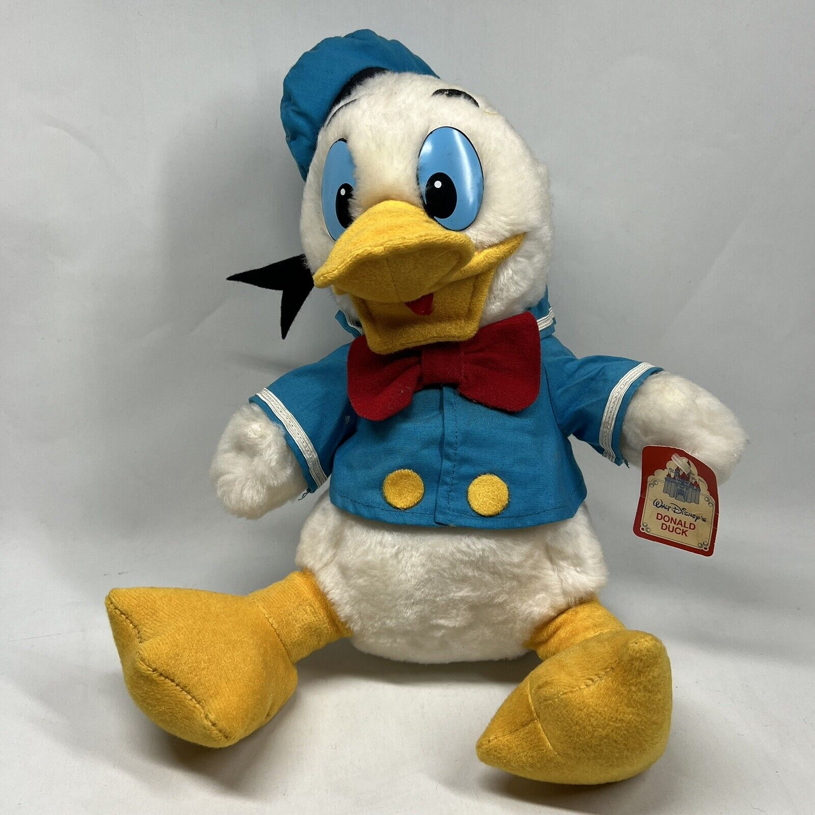 Vintage Walt Disney Characters Donald Duck Plush 15\