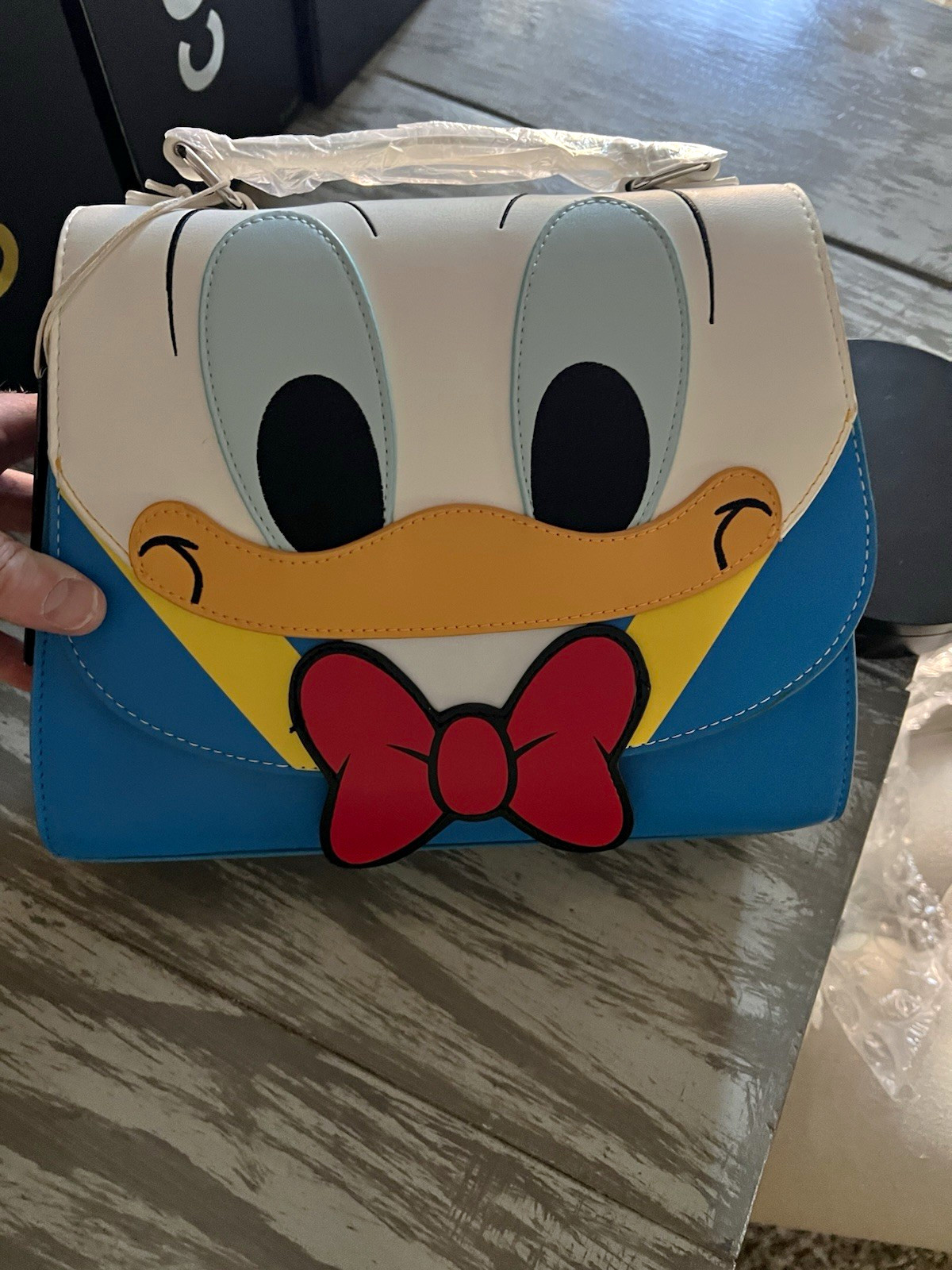 Loungefly BRAND NEW only opened for pics Donald Duck Crossbody Bag w/ Coin Pouch Loungefly BRAND NEW only opened for pics Donald Duck Crossbody Bag w/ Coin Pouch