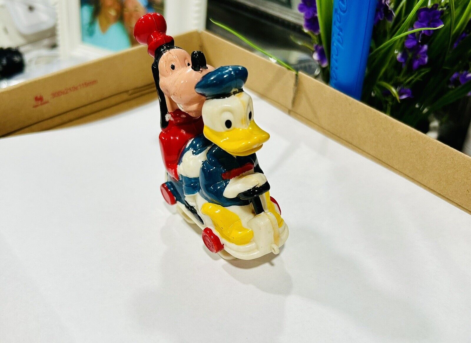 Vintage Walt Disney Donald Duck Goofy Plastic Walking Toy