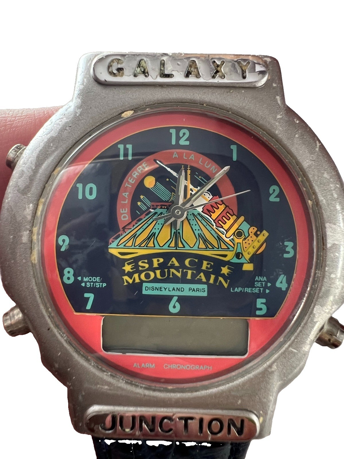 Vintage Disneyland Paris Space Mountain De la Terre à la Lune Watch Vintage Disneyland Paris Space Mountain De la Terre à la Lune Watch
