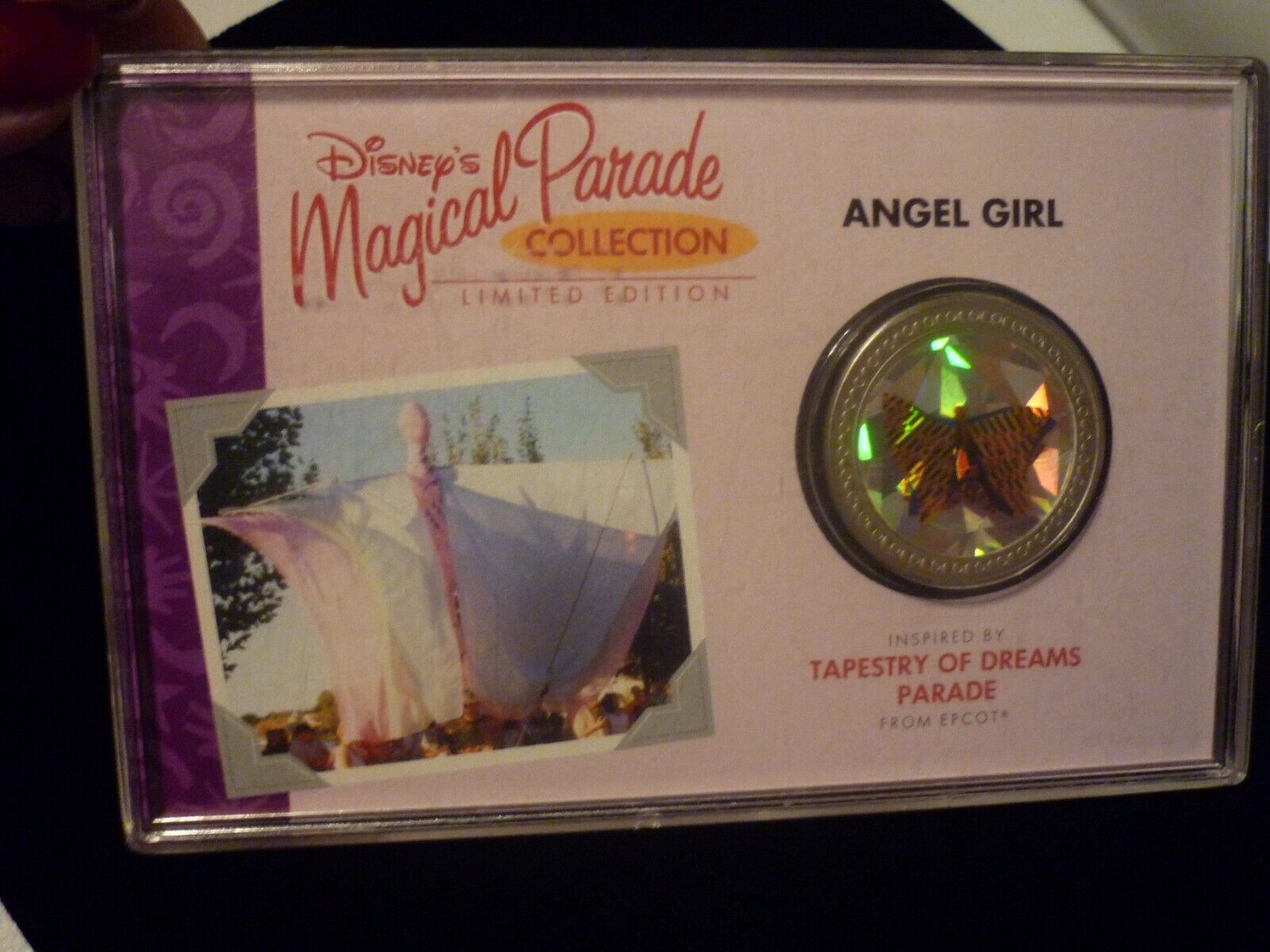 DISNEY EPCOT TAPESTRY OF DREAMS 2000\'S PARADE ANGEL GIRL HOLOGRAPHIC COIN LE#369