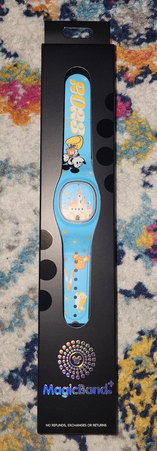 NEW Disney Parks Magic Band Plus Mickey Mouse Castle Snacks Dated 2023 LINKABLE 