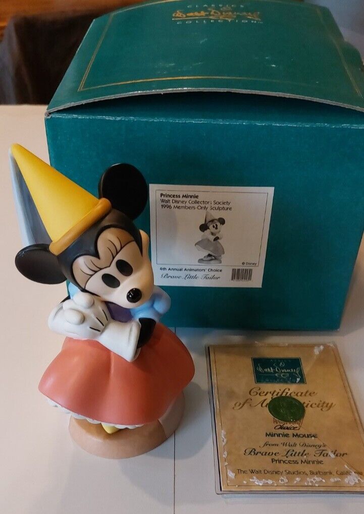 Disney Classics Collection 1996 Princess Minnie